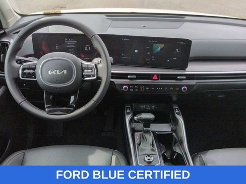 Used 2025 Kia Sorento S w/ Panoramic Sunroof Package FWD image 23