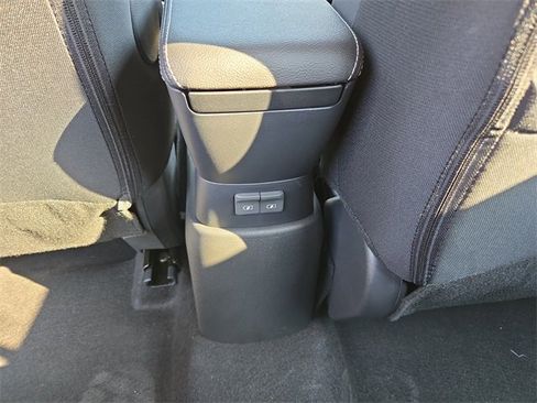 New 2025 Nissan Kicks Play S image 17