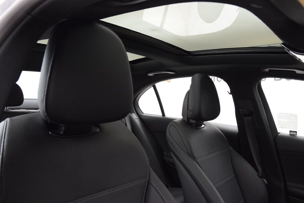 Certified 2024 Mercedes-Benz C 300 4MATIC Sedan image 17