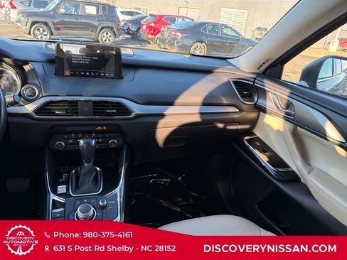 Used 2019 MAZDA CX-9 Touring image 34
