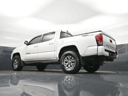 Used 2022 Toyota Tacoma SR w/ SR Convenience Package RWD image 41