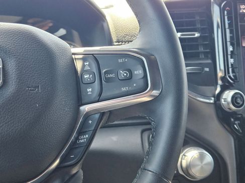 Used 2025 RAM 1500 Laramie AWD/4WD image 13