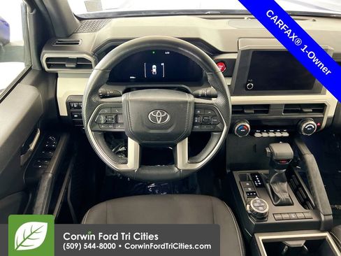 Used 2024 Toyota Tacoma TRD Off-Road image 23