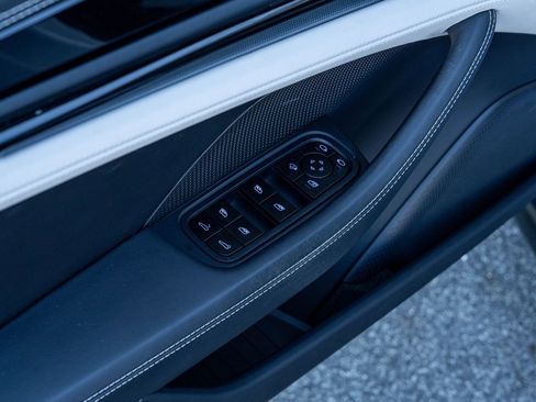Certified 2024 Porsche Panamera RWD image 21