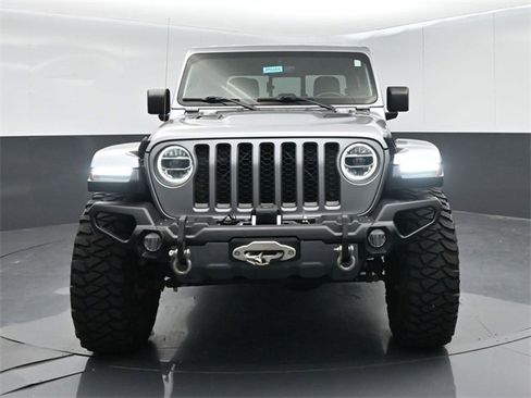 Used 2020 Jeep Gladiator Rubicon image 3