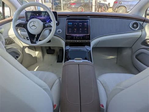 Used 2023 Mercedes-Benz EQS 450+ Sedan image 18