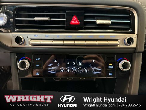 Certified 2025 Genesis G70 2.5T image 27