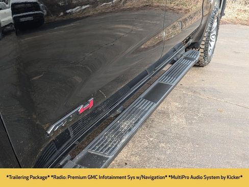 Used 2020 GMC Sierra 1500 AT4 w/ AT4 Premium Package image 6