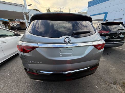 Used 2023 Buick Enclave Essence w/ Experience Buick Package AWD/4WD image 4