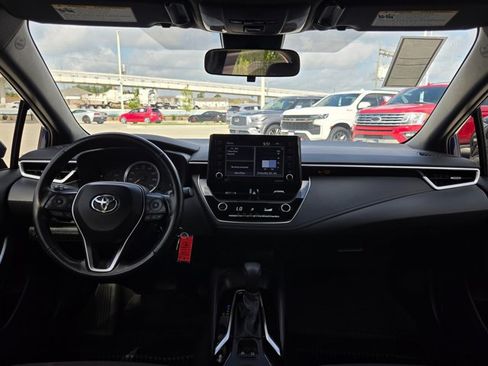 Used 2022 Toyota Corolla SE FWD image 16