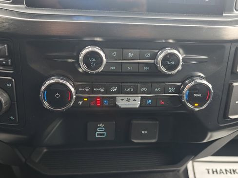 Used 2024 Ford F350 Lariat w/ Camper Package image 29