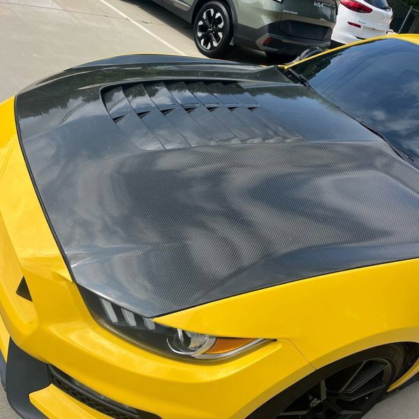 Used 2018 Ford Mustang Shelby GT350 w/ Convenience Package RWD image 13