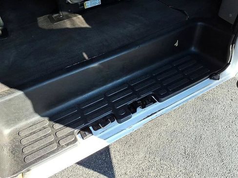 Used 2024 Chevrolet Express 3500 LS RWD image 14
