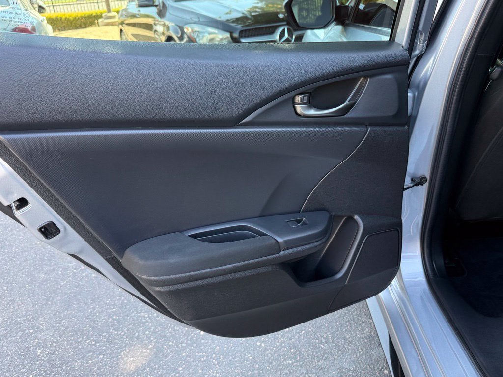 Used 2019 Honda Civic Sport image 22