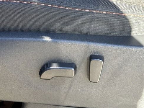 Used 2023 Nissan Frontier Pro-X w/ Technology Package image 25