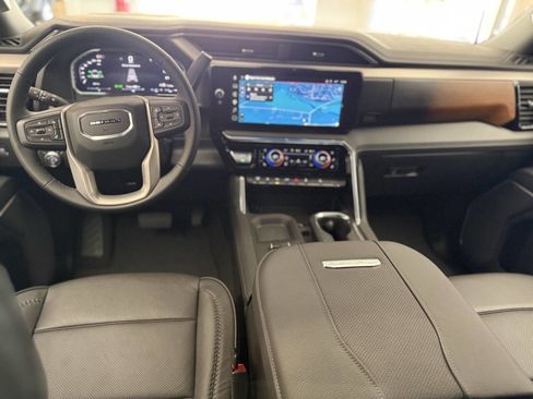 Used 2026 GMC Sierra 2500 Denali w/ Denali Reserve Package AWD/4WD image 20