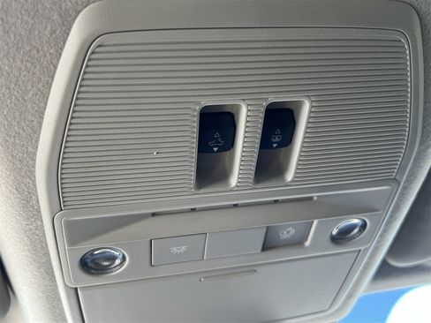 Certified 2025 Nissan Kicks SV w/ SV Premium Package image 28