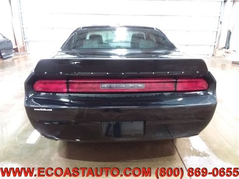 Used 2012 Dodge Challenger R/T Plus image 8