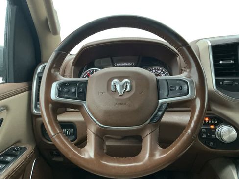 Used 2020 RAM 1500 Laramie image 11