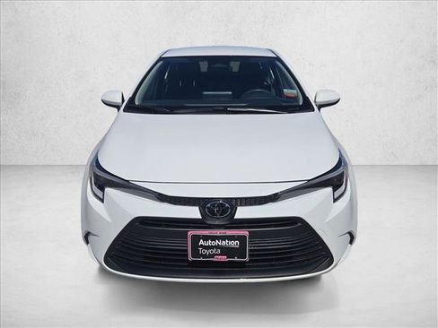 Certified 2026 Toyota Corolla LE FWD image 2