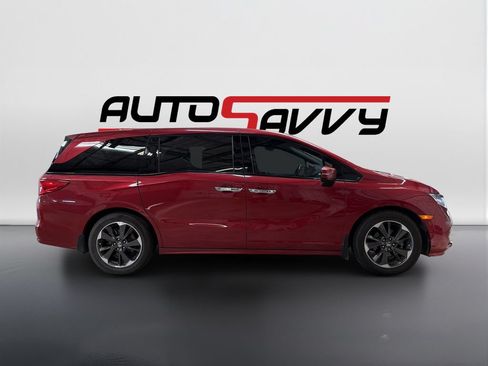 Used 2022 Honda Odyssey Elite image 4