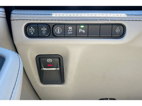 Certified 2023 Acura MDX SH-AWD w/ Advance Package image 44