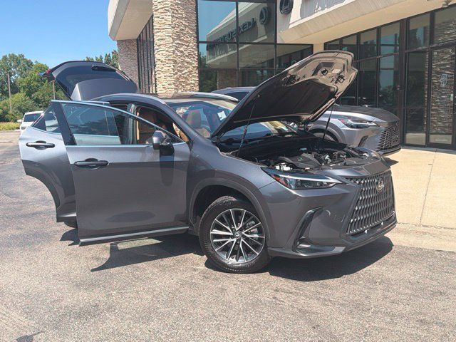 Used 2025 Lexus NX 350 AWD w/ Accessory Package (2T) image 9