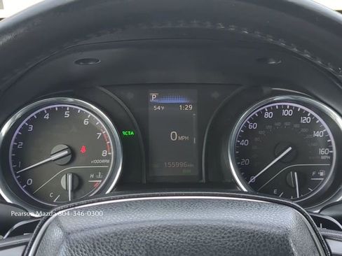 Used 2019 Toyota Camry SE w/ Convenience Package image 24