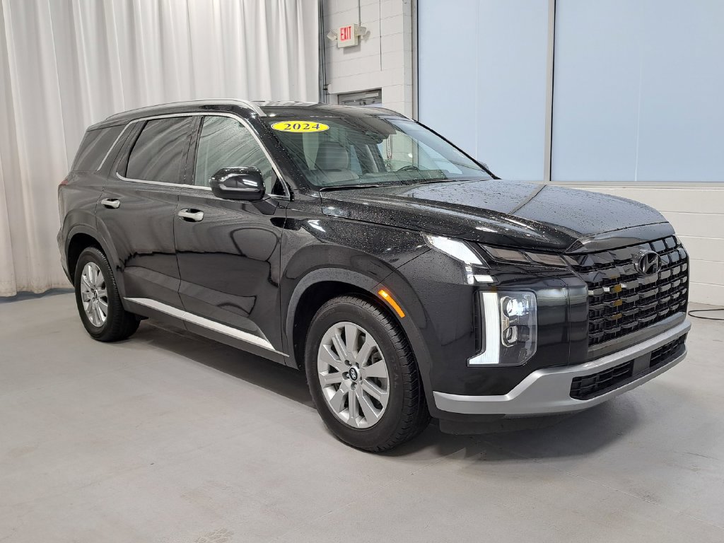 Used 2024 Hyundai Palisade SEL FWD image 4