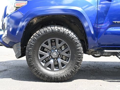Used 2023 Toyota Tacoma SR5 RWD image 28