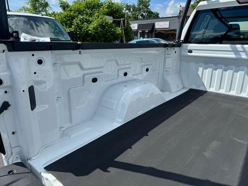 Used 2022 GMC Sierra 1500 Pro w/ 1SA Safety Plus Package AWD/4WD image 7