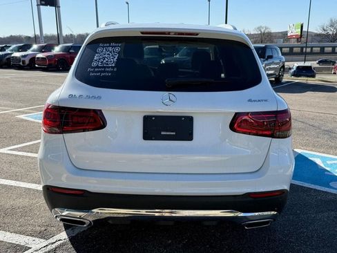 Used 2022 Mercedes-Benz GLC 300 4MATIC image 4
