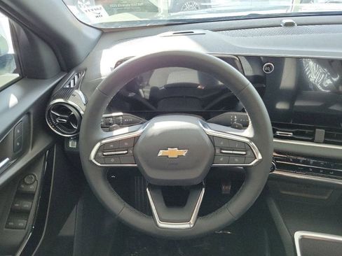 New 2026 Chevrolet Equinox LT w/ Safety and Technology Package FWD image 24