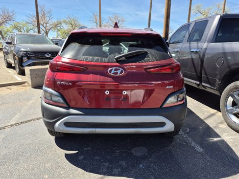 Used 2023 Hyundai Kona SEL w/ Cargo Package image 10