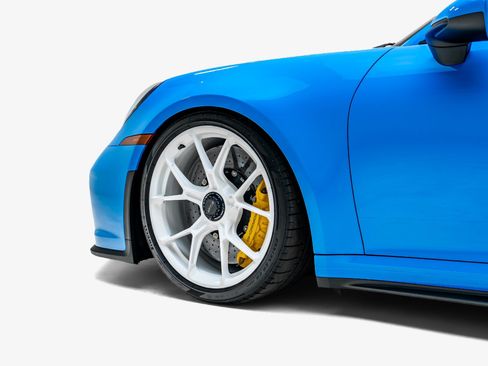 Used 2022 Porsche 911 GT3 RWD image 17