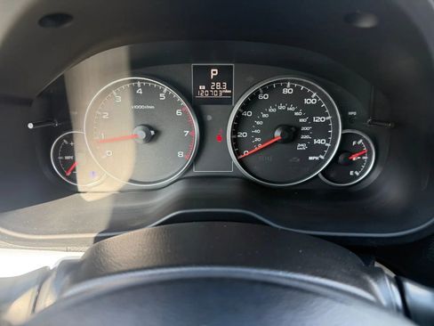 Used 2014 Subaru Outback 2.5i Premium image 21