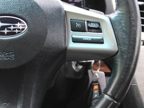 Used 2013 Subaru Legacy 2.5i Limited AWD/4WD image 36