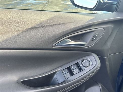 Certified 2023 Buick Encore GX Select image 22