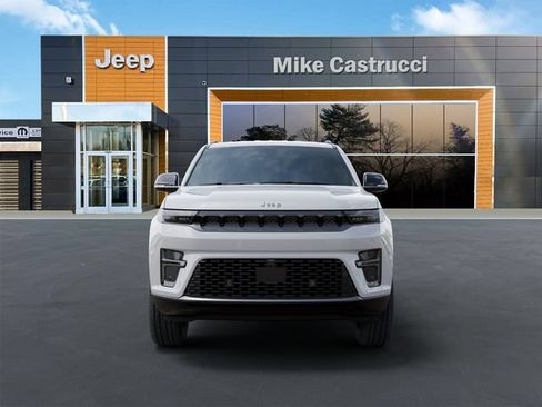 New 2026 Jeep Grand Wagoneer Limited AWD/4WD image 6
