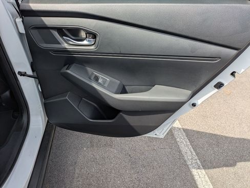 Used 2023 Honda Accord EX image 30