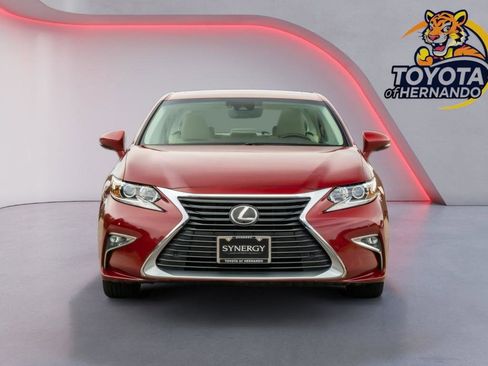 Used 2018 Lexus ES 350 w/ Navigation System Package FWD image 2