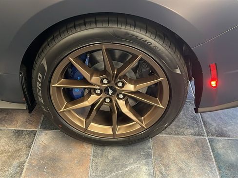 New 2025 Ford Mustang Dark Horse image 30