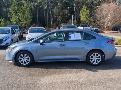 Used 2023 Toyota Corolla LE image 8