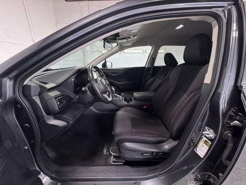 Used 2024 Subaru Outback Premium AWD/4WD image 11