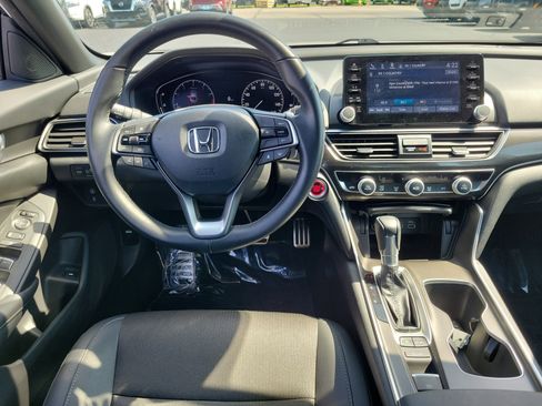 Used 2022 Honda Accord Sport image 10