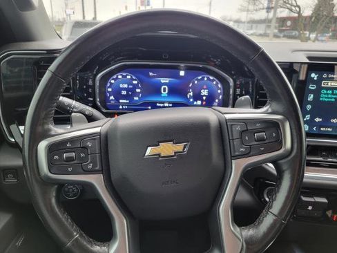 Used 2022 Chevrolet Silverado 1500 LTZ w/ LTZ Premium Package image 10