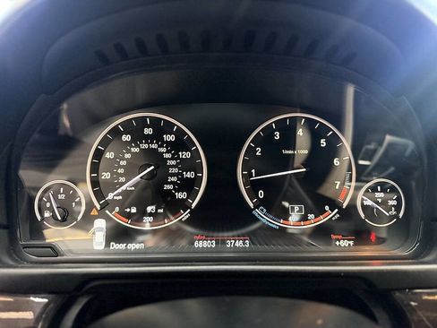 Used 2015 BMW 550i Sedan RWD image 8