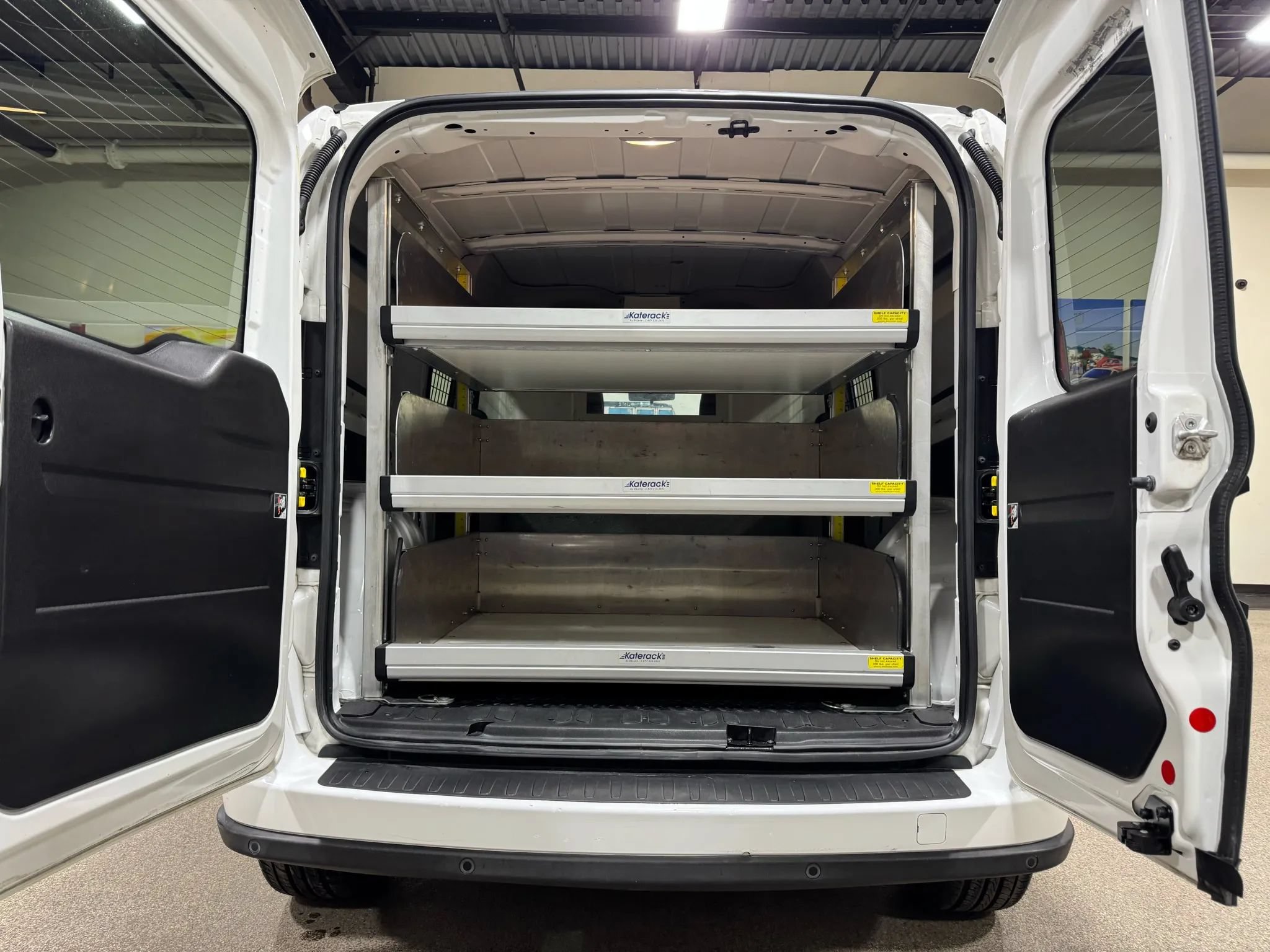 Used 2019 RAM ProMaster City Tradesman SLT FWD image 16