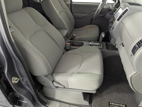 Used 2019 Nissan Frontier SV w/ Value Truck Package image 35