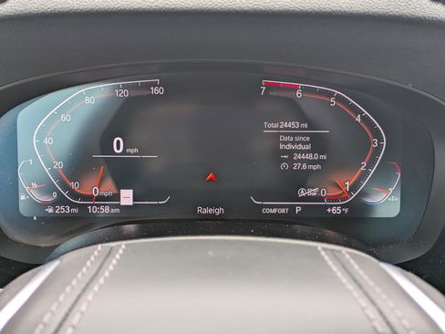 Used 2023 BMW 530i xDrive w/ Premium Package image 10